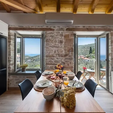 Old Olive Villa *
