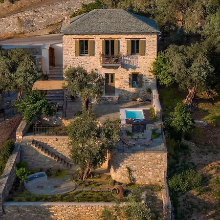 Old Olive Villa *